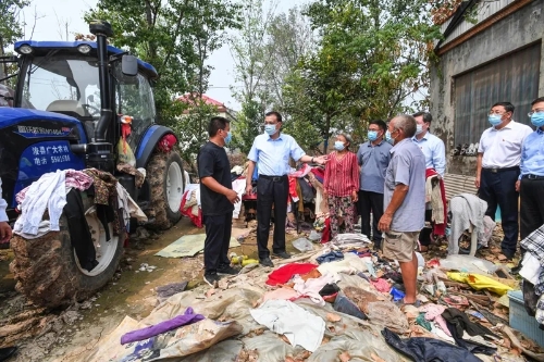 深圳律师李克强在河南考察并主持召开灾后恢复重建专题会议